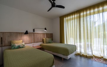Property slide 42