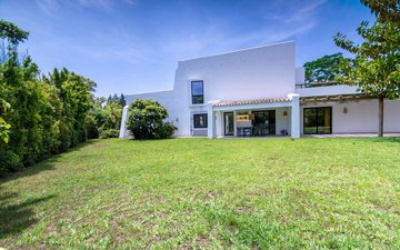 Property slide 46