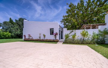 Property slide 49