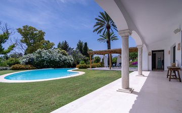 Property slide 58