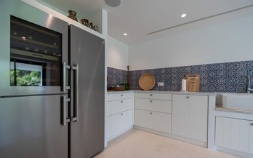 Property slide 9