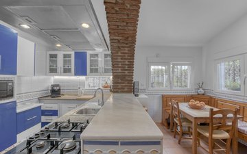 Property slide 14