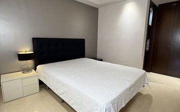 Property slide 25