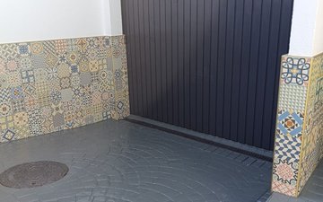 Property slide 31