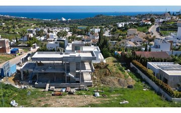 Property slide 17
