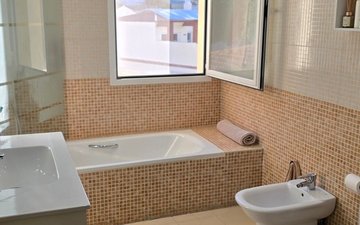Property slide 21