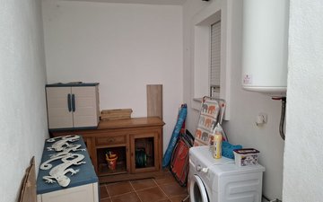 Property slide 48