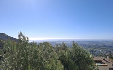 Property slide 62