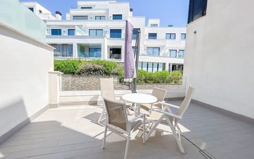 Property slide 20