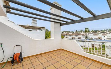 Property slide 17