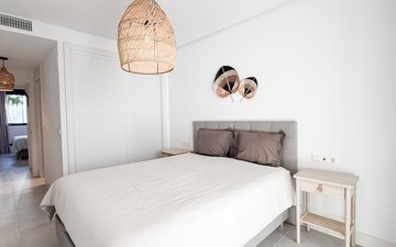 Property slide 25