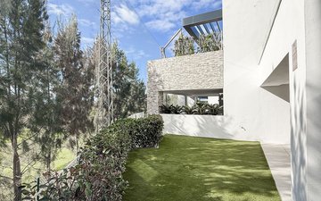 Property slide 39