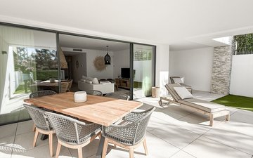 Property slide 42