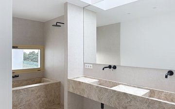 Property slide 22