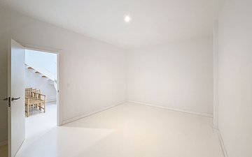 Property slide 30