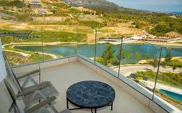 Property slide 18