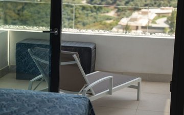 Property slide 50