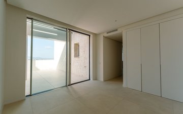 Property slide 8