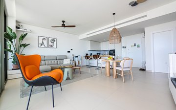 Property slide 10
