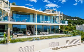 Property slide 20