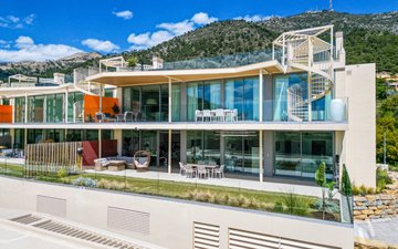 Property slide 22