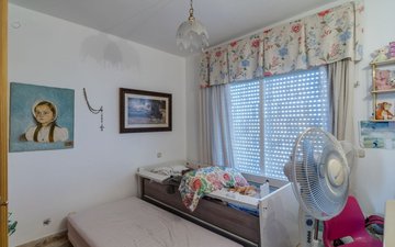 Property slide 29