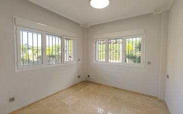 Property slide 10