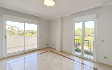 Property slide 14