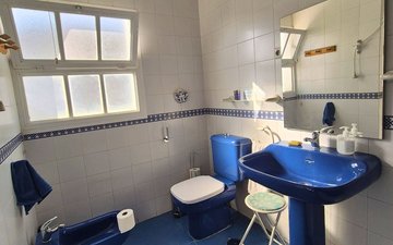 Property slide 20