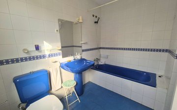 Property slide 21