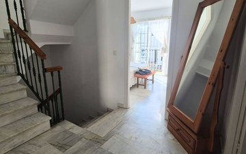 Property slide 25