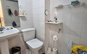 Property slide 28