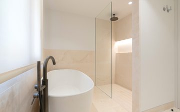 Property slide 18