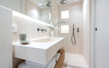 Property slide 31