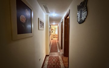 Property slide 24