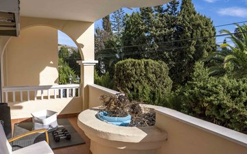 Property slide 28