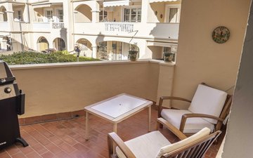 Property slide 33
