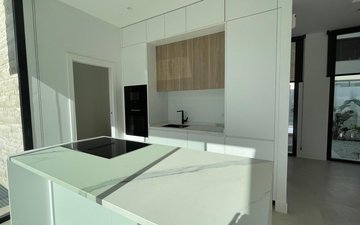 Property slide 10