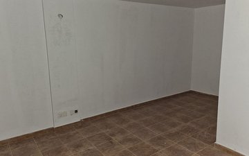 Property slide 23