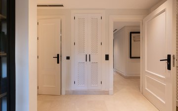 Property slide 20