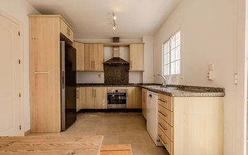 Property slide 16