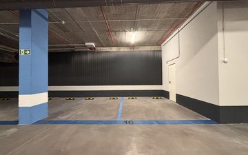 Property slide 32