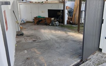 Property slide 18