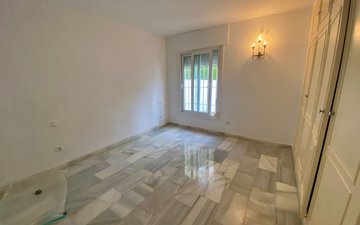 Property slide 42