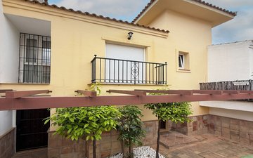 Property slide 4