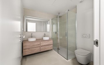 Property slide 18