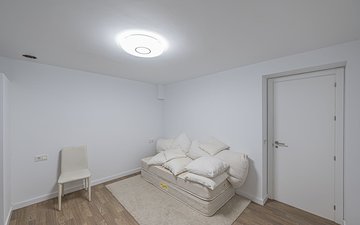 Property slide 24
