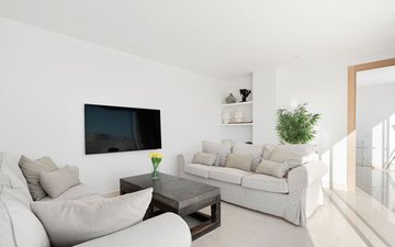 Property slide 10
