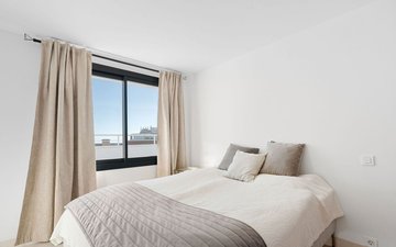 Property slide 21