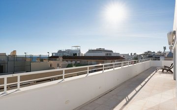 Property slide 23